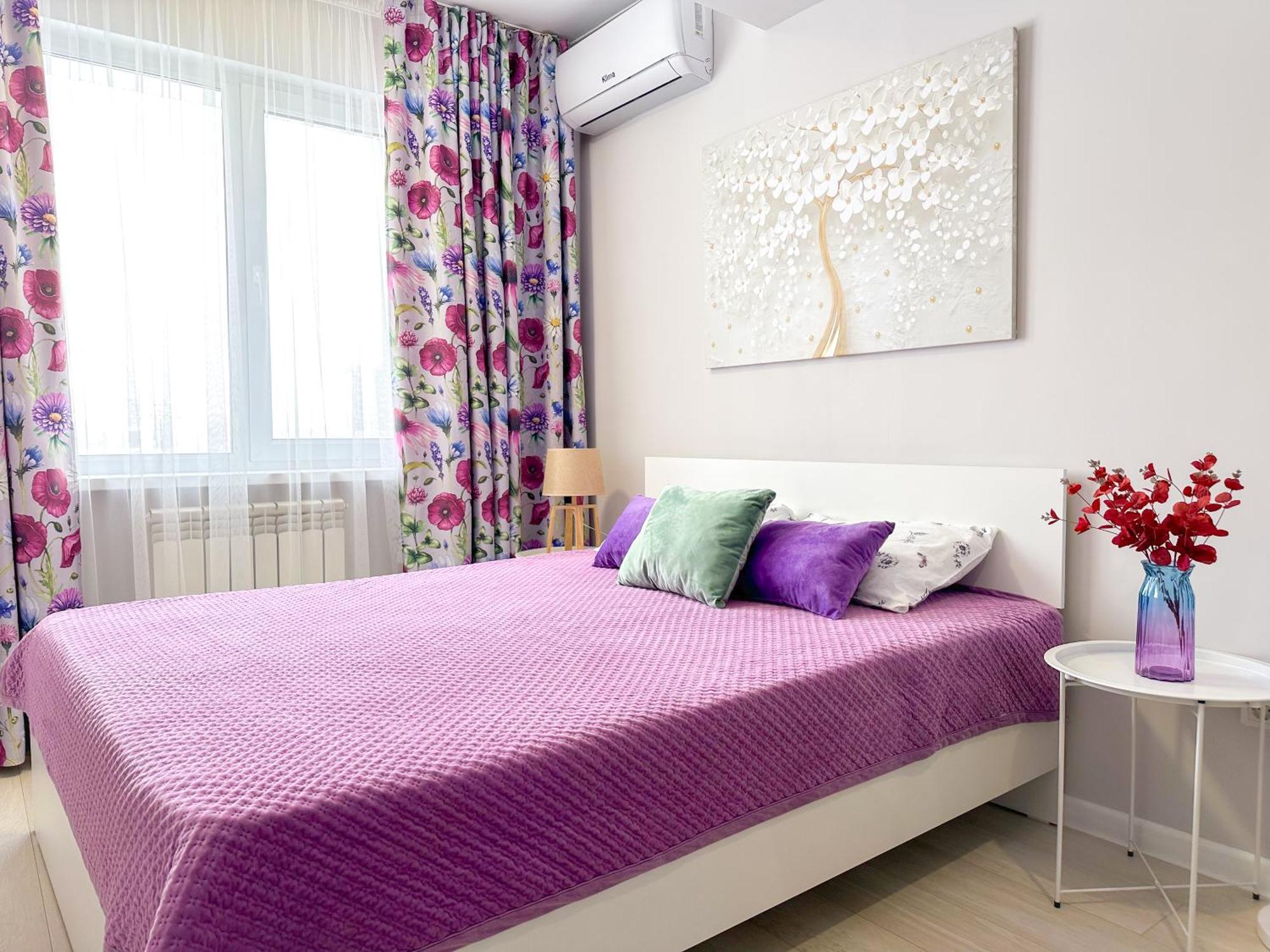 Adt Apartments Almaty Esterno foto
